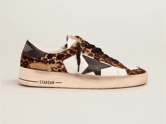 GOLDEN GOOSE Stardan sneakers in total black leather with vintage finish
