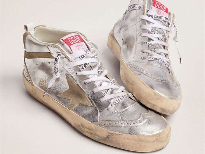 GOLDEN GOOSE Mid Star sneakers in silver metallic leather with star and flash in dove-gray suede