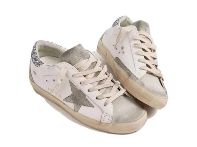 GOLDEN GOOSE Women's Super-Star in silver tail