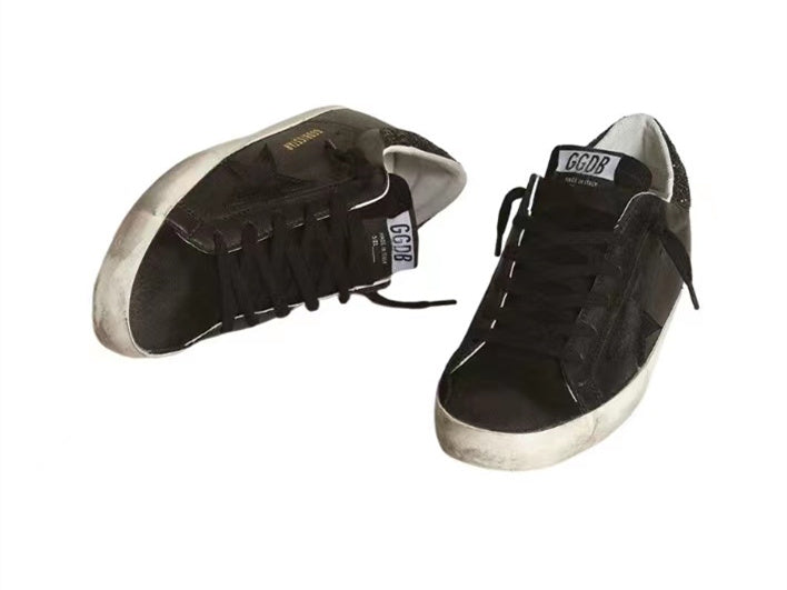 GOLDEN GOOSE Super-Star in black nappa with black star and glitter heel tab