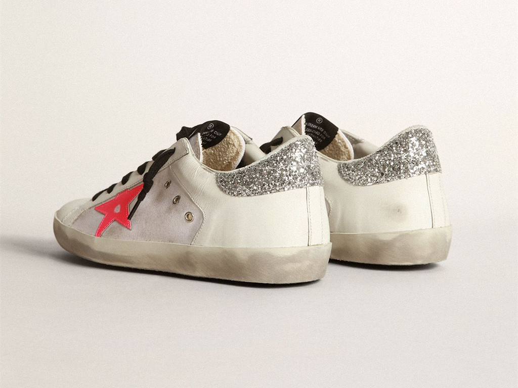 GOLDEN GOOSE Super-Star sneakers in white leather and canvas with shocking-pink leather star and silver glitter