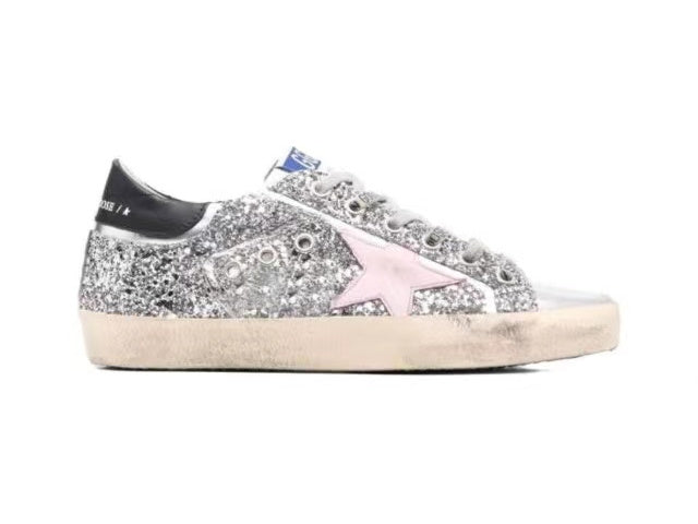 GOLDEN GOOSE Women's Super-Star in silver leather with pink star