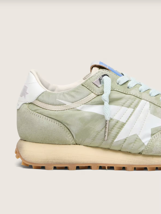 Golden Goose Marathon in sage-green nylon with white star