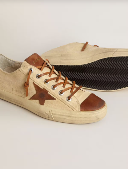 Golden Goose V-Star in cream canvas with tobacco leather star
