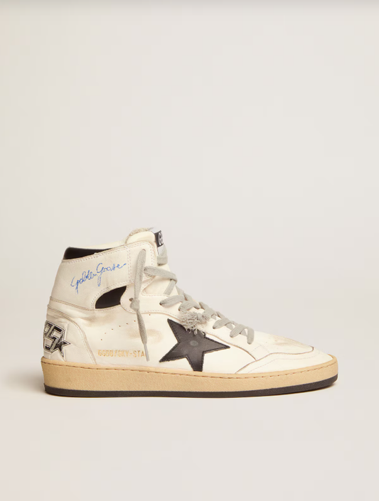 Golden Goose Sky-Star in white leather with black leather star