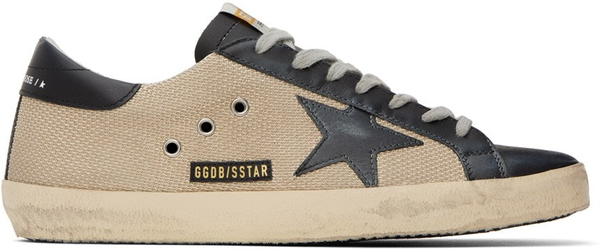 GOLDEN GOOSE حذاء سنيكرز سوبر ستار بيج وأسود